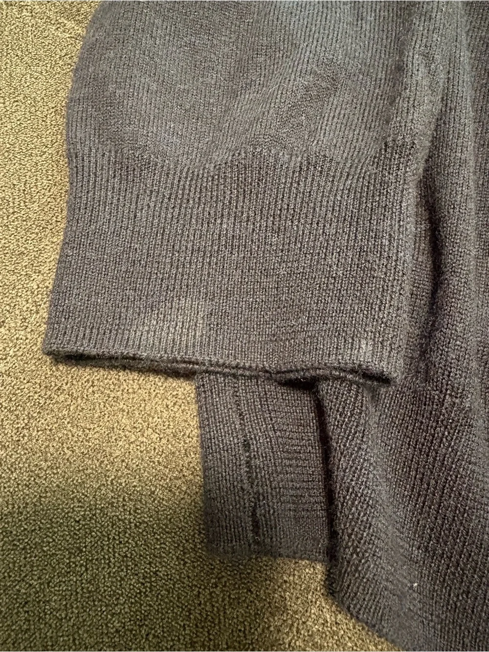 Vintage Joseph Abboud Navy Merino Wool Turtleneck Sweater